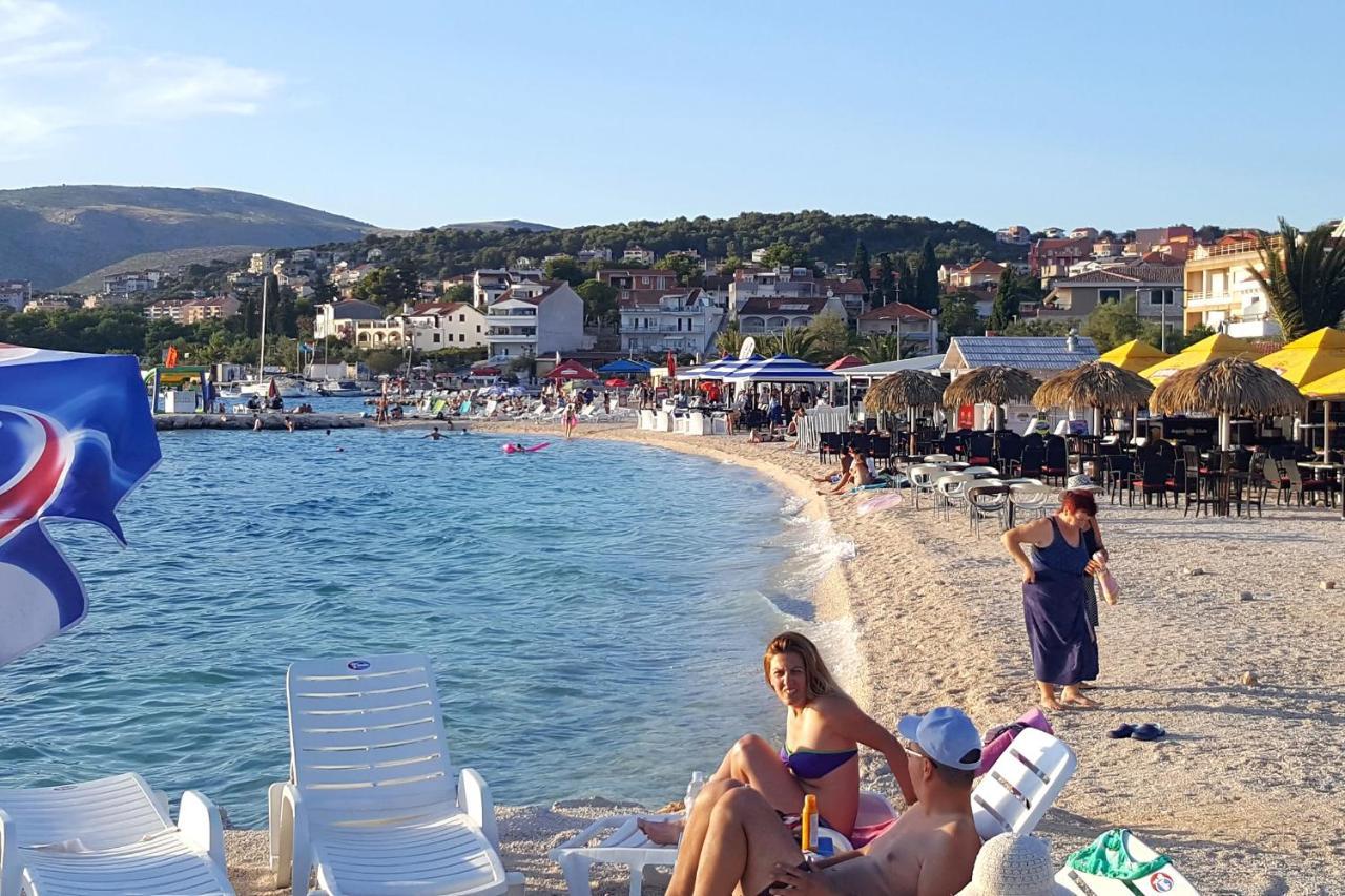 Apartments With A Parking Space Okrug Gornji, Ciovo - 13859 Trogir Exterior foto